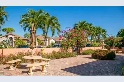 742 109th Ave N, Naples, FL 34108 - Photo 9