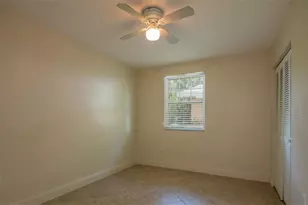 742 109th Ave N, Naples, FL 34108 - Photo 5