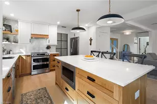 5900 Cypress Hollow Way, Naples, FL 34109 - Photo 11