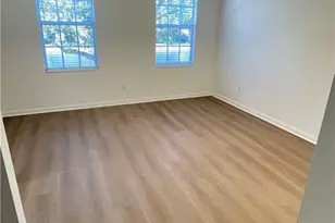 5549 Cove Cir, Naples, FL 34119 - Photo 13