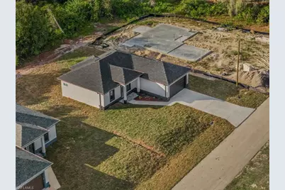 760 Bianca Ave S, Lehigh Acres, FL 33974 - Photo 39