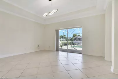 2082 E Tobago Cir, Fort Myers, FL 33905 - Photo 15