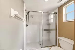 9650 Victoria Ln, Naples, FL 34109 - Photo 19