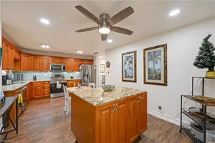 4240 Perth Ct, North Fort Myers, FL 33903 - Photo 7