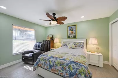 4240 Perth Ct, North Fort Myers, FL 33903 - Photo 15