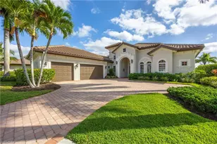8950 Shenendoah Cir, Naples, FL 34113 - Photo 37