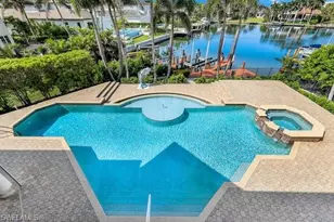 384 Mooring Line Dr, Naples, FL 34102 - Photo 33