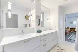 337 Vintage Bay Dr, Marco Island, FL 34145 - Photo 19