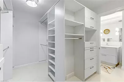 337 Vintage Bay Dr #D28, Marco Island, FL 34145 - Photo 17