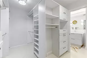 337 Vintage Bay Dr, Marco Island, FL 34145 - Photo 17