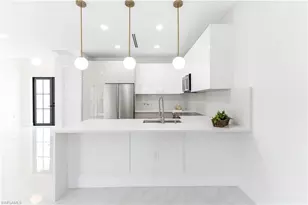 521 Allison St E, Lehigh Acres, FL 33974 - Photo 7