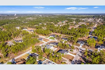 521 Allison St E, Lehigh Acres, FL 33974 - Photo 35