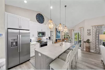 6681 Huntley Ln S, Naples, FL 34104 - Photo 15