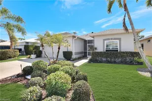 173 Stanhope Cir, Naples, FL 34104 - Photo 3