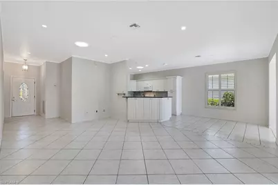 173 Stanhope Cir, Naples, FL 34104 - Photo 7