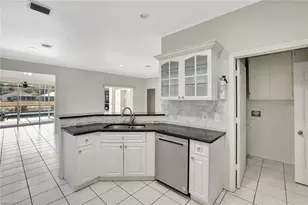 173 Stanhope Cir, Naples, FL 34104 - Photo 11