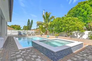 1806 41st St SW, Naples, FL 34116 - Photo 3