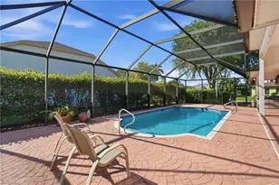 307 Lambton Ln, Naples, FL 34104 - Photo 29