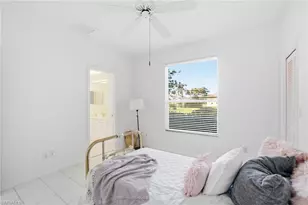 307 Lambton Ln, Naples, FL 34104 - Photo 25