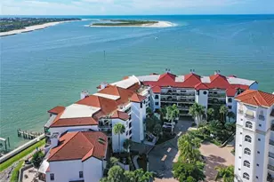 601 La Peninsula Blvd, Naples, FL 34113 - Photo 1