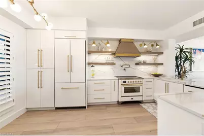 601 La Peninsula Blvd #601, Naples, FL 34113 - Photo 5