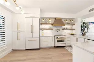 601 La Peninsula Blvd, Naples, FL 34113 - Photo 5