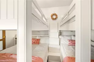 601 La Peninsula Blvd, Naples, FL 34113 - Photo 29