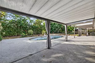 1902 SE 12th St, Cape Coral, FL 33990 - Photo 31