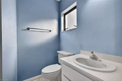 1902 SE 12th St, Cape Coral, FL 33990 - Photo 29