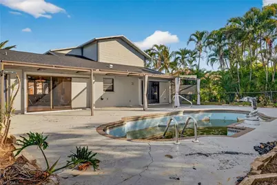 1902 SE 12th St, Cape Coral, FL 33990 - Photo 35