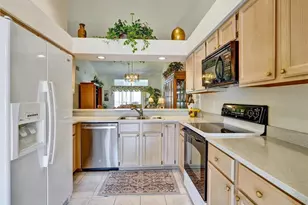 421 Country Hollow Ct, Naples, FL 34104 - Photo 21