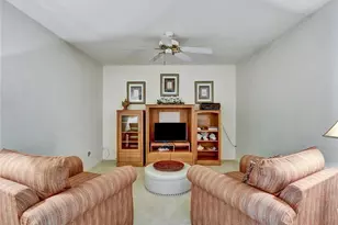 421 Country Hollow Ct, Naples, FL 34104 - Photo 19