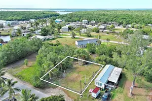 102 Egret Ln, Everglades City, FL 34139 - Photo 1