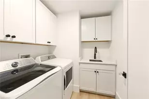 2396 Ravenna Blvd, Naples, FL 34109 - Photo 27