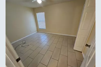 1622 SW 33rd St, Cape Coral, FL 33914 - Photo 9