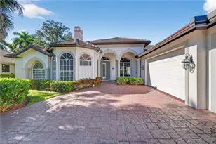 2229 Goshawk Ct, Naples, FL 34105 - Photo 23