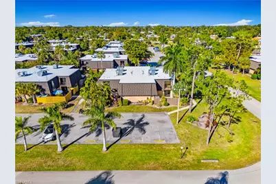 4001 Sandlewood Ln #4, Fort Myers, FL 33907 - Photo 35