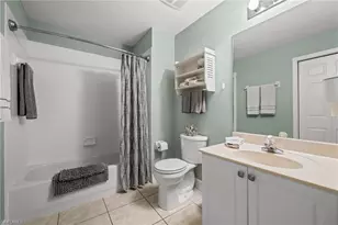 9175 Celeste Dr, Naples, FL 34113 - Photo 15