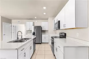 18524 Cronin Sand Ln, North Fort Myers, FL 33917 - Photo 7