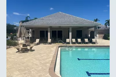 2208 Colefax Ct, Lehigh Acres, FL 33973 - Photo 9