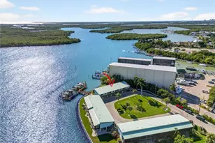 611 Palm Ave, Goodland, FL 34140 - Photo 37