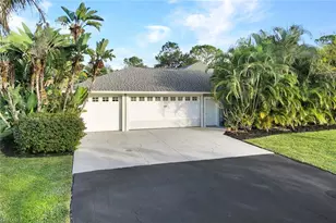 3332 White Blvd, Naples, FL 34117 - Photo 3