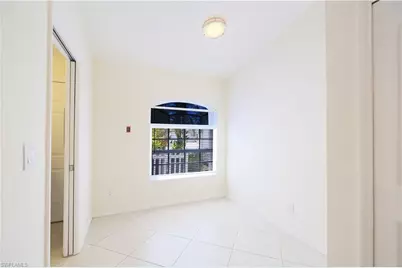 5442 Whitten Dr, Naples, FL 34104 - Photo 11