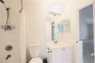 5442 Whitten Dr, Naples, FL 34104 - Photo 19