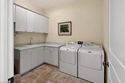 2203 Imperial Golf Co Blvd, Naples, FL 34110 - Photo 37