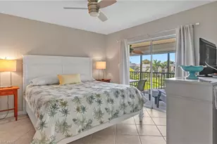 788 Park Shore Dr, Naples, FL 34103 - Photo 11