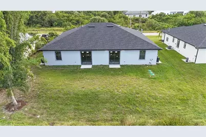 847 Duplex St E, Lehigh Acres, FL 33974 - Photo 23