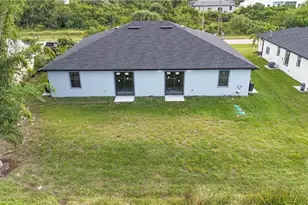 847 Duplex St E, Lehigh Acres, FL 33974 - Photo 23