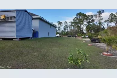 1103 W 13th St, Lehigh Acres, FL 33972 - Photo 35