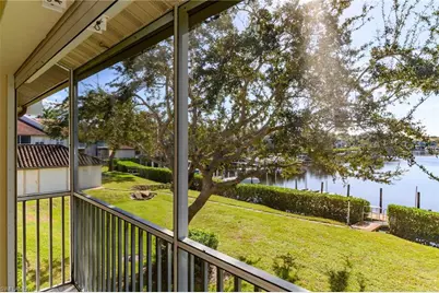 290 Newport Dr #107, Naples, FL 34114 - Photo 17